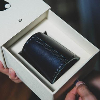 chop cup cuir tcc noir balles baseball aimant gobelet